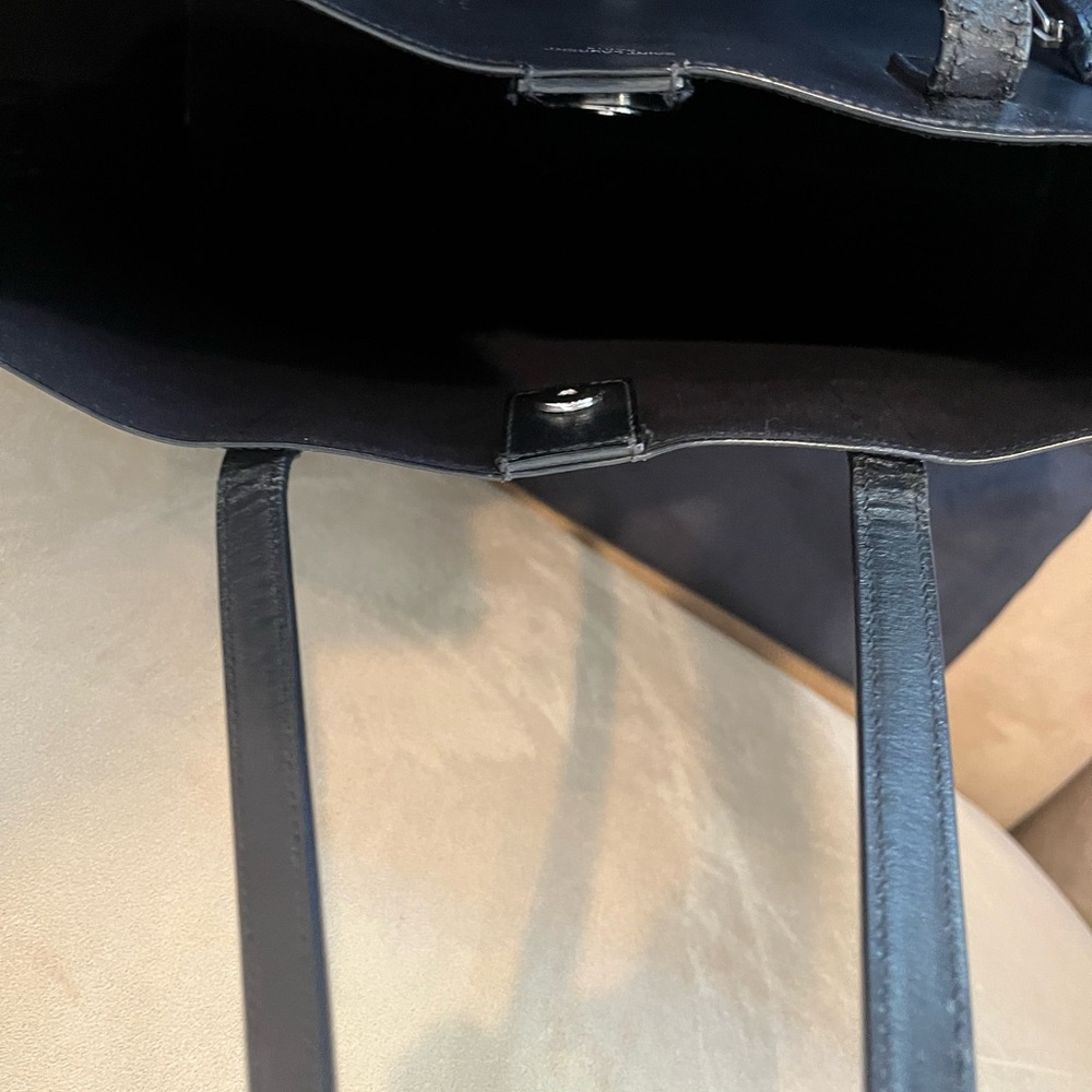 Saint Laurent Black Leather Tote with Tassel, and attached wallet , authentic - Picture 9 of 17